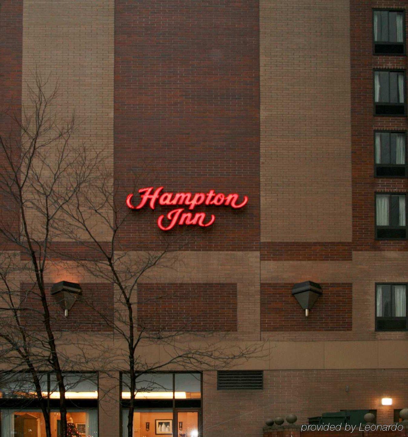 Hampton Inn Cleveland-Downtown Bagian luar foto