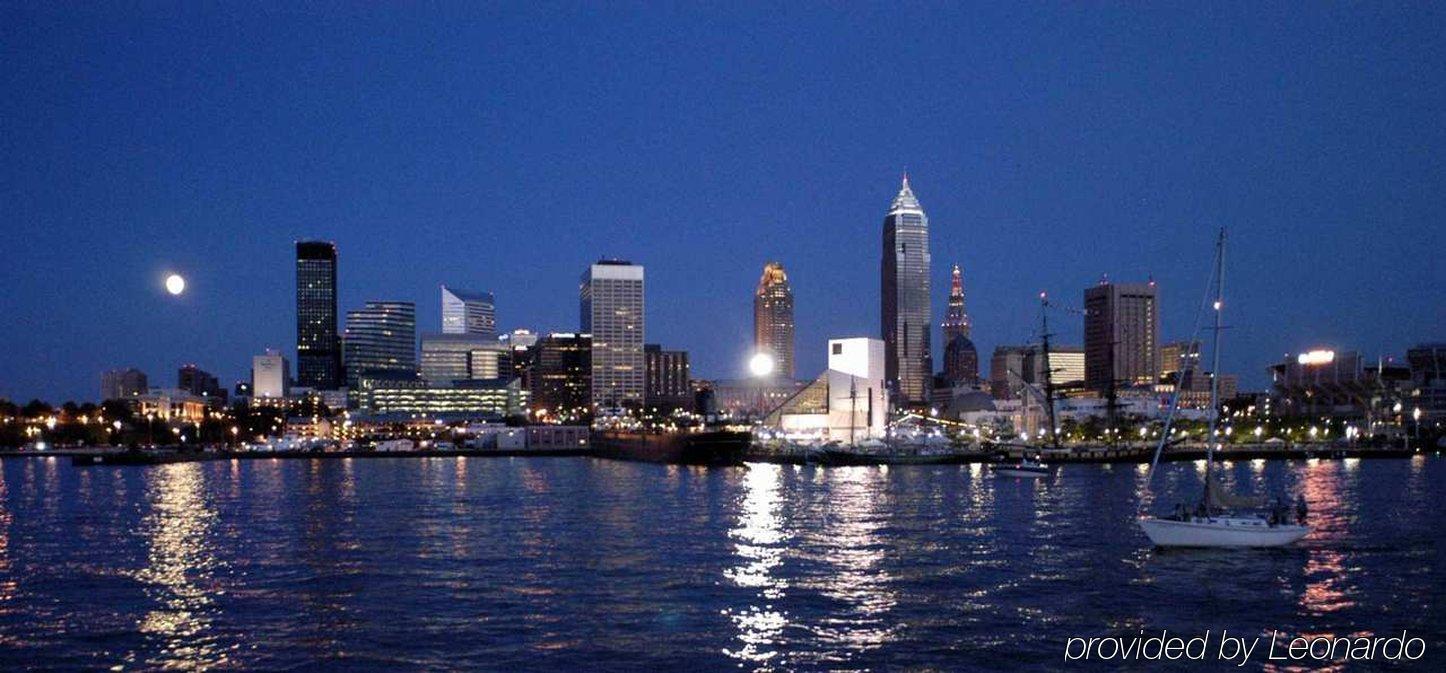 Hampton Inn Cleveland-Downtown Bagian luar foto