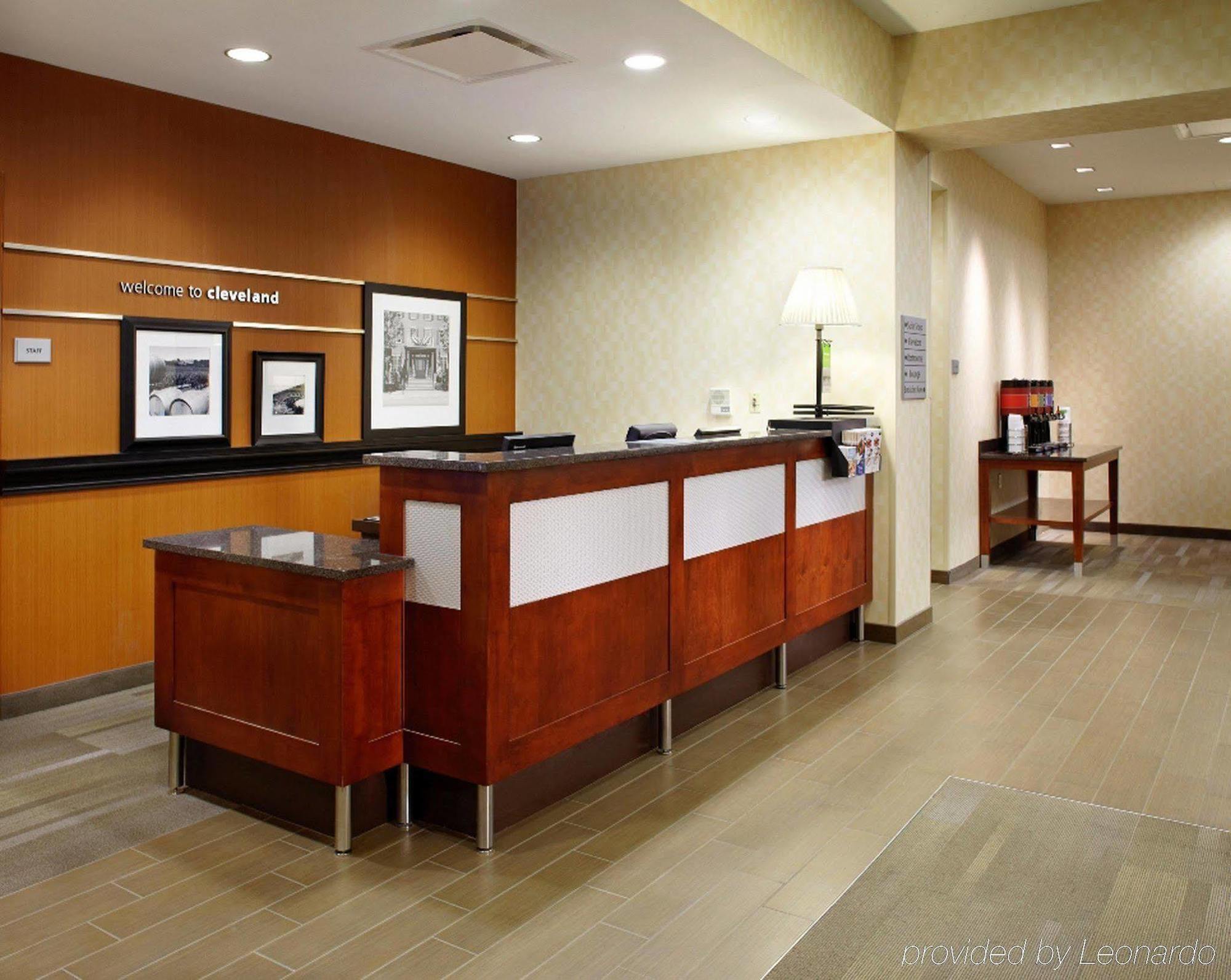 Hampton Inn Cleveland-Downtown Bagian luar foto